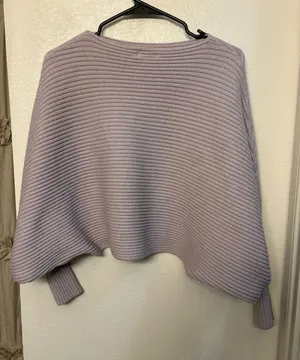 lavender sweater Purple Size M thumbnail 1