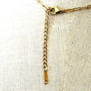 Faceted Dyed Quartz Pendant Necklace on Gold-Tone Paperclip Chain thumbnail 7