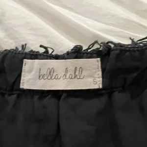 Bella Dahl Strapless Top thumbnail 4