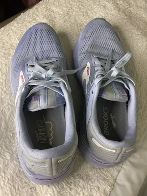 Brooks Womens Adrenaline GTS 22 Running Shoes Sneakers Size 8.5 thumbnail 4