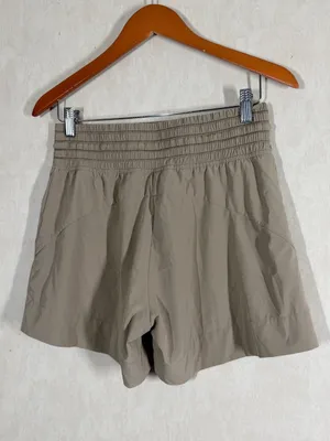 Athleta Women’s Camden Shorts 5” Lightweight Outdoor in Tan Khaki 6 thumbnail 7