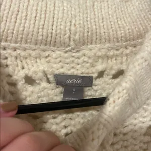 Aerie Cream Crochet Knit Oversized Sweater Size Small Winter Fall thumbnail 2