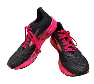 Brooks Hyperion Tempo sneakers in Black/Pink 8.5 thumbnail 1