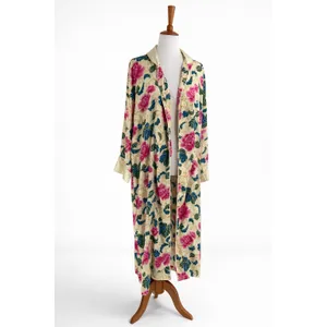 Vintage Victoria’s Secret Gold Label Floral Satin Like Kimono Robe Size Small thumbnail 2