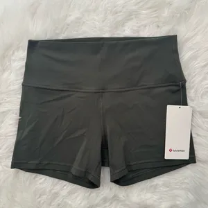 Lululemon Align High Rise Short 4" Army Green Size 10 thumbnail 3