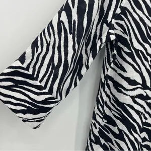 Chico’s blouse large 100% linen No-iron zebra animal print button front tunic thumbnail 5