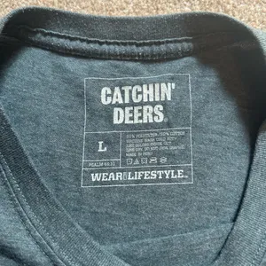 ‼️Catchin’ Deers Doe Patrol Shirt‼️ Gray Size L thumbnail 3