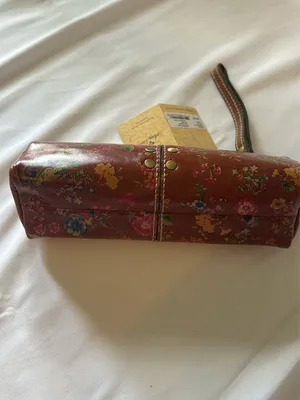 Patricia Nash Isla Oblong Cognac Leather Wristlet, Clutch, Handbag thumbnail 3