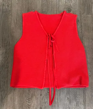 Amazon Red sweater vest bows thumbnail 2
