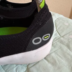 OOFOS Oomg Black Shoes Womens size 6 thumbnail 8