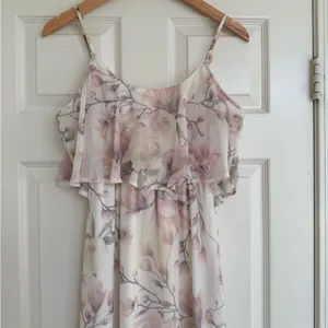 Show Me Your Mumu Caitlin Ruffle‎ Maxi Dress Floral Wedding formal XS thumbnail 4