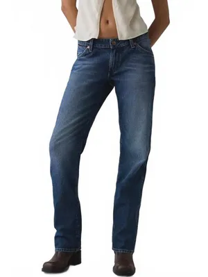 UO Wrangler Cowboy Low-Rise Straight Jeans Urban Outfitters NWT Blazer Blue 28 thumbnail 6