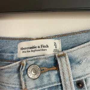 Abercrombie & Fitch Blue Jean Shorts Distressed High-Waisted Festival Cutoffs 25 thumbnail 3