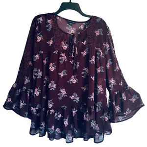 American Eagle Floral Boho Peasant Blouse XL Burgundy Bell Sleeve Lace Tie Neck thumbnail 6