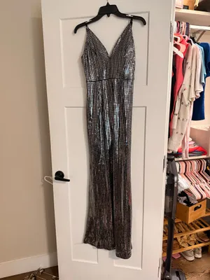 Silver mirror ball style prom dress Size M thumbnail 5