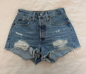 Levi 501 Jean Shorts Size 24 thumbnail 1