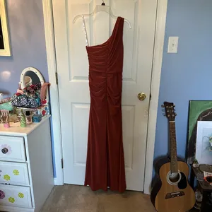 One shoulder bridesmaid dress thumbnail 4