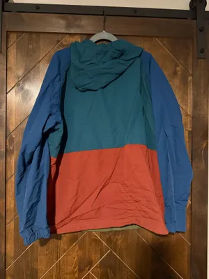 L.L. Bean waterproof pullover  thumbnail 3