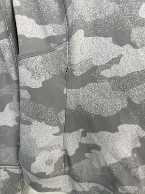 Lululemon Close to Crossing Rulu Camo Long Sleeve Running Top Size 8 thumbnail 7