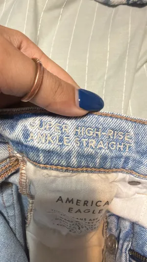 American Eagle Jeans thumbnail 4