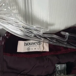 House of CB Veronica Black Cherry Pin Tuck Mini Dress XS thumbnail 8