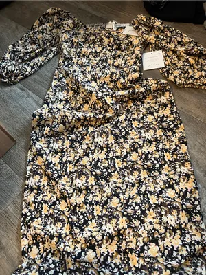 Petal & Pup Oona Midi Dress In Black Ditsy Floral XS nwt HTF thumbnail 12