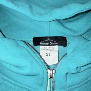 Trendy Queen Turquoise 1/2 Zip Hoodie XL Rayon Spandex Hooded Pockets Raglan thumbnail 2