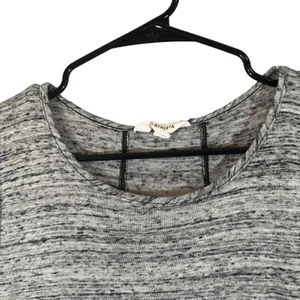 Athleta Heathered Gray Short Sleeve Athletic Casual T-Shirt Women Sz S thumbnail 4