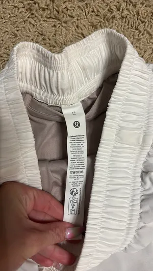 Lululemon Shorts thumbnail 2