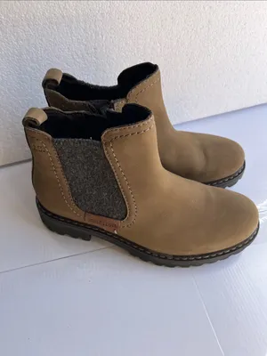 Josef Seibel Tan Chelsea Boots with Gray Panels thumbnail 5