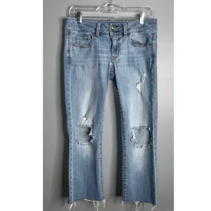 American Eagle Outfitters Light Blue Cropped Artist Ripped Jeans Size 6 thumbnail 2