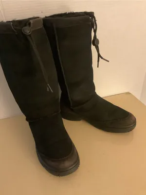 UGG women black suede Ul Tall Black Suede & Leather knee high Boots US 7 thumbnail 6