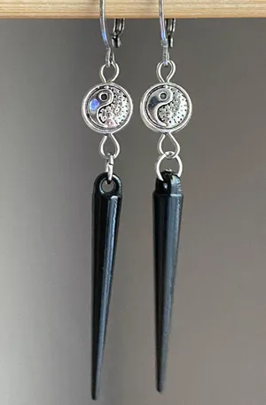 Handmade grunge punk funky edgy style yin yang & spike charms unique earringsψ(｀∇´)ψ🖤 thumbnail 3