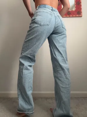 Abercrombie 90’s relaxed high rise curve love light wash denim jeans 2 /26 long thumbnail 3