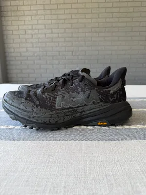 Hoka Speedgoat 6 GTX Trail-Running Shoes - Women's Size 9.5 Black thumbnail 3
