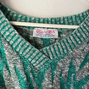 Vintage 80s‎ Glamour Knit Sweater Vest Green Gray Abstract Made in USA M thumbnail 3