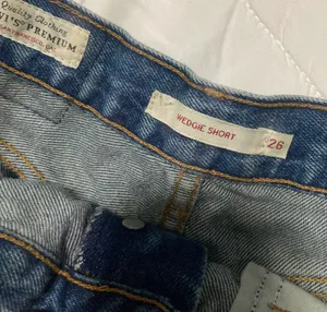 Levi's Wedgie Fit Shorts thumbnail 3