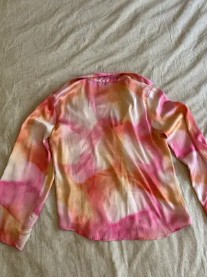 NWOT Zara Satin Watercolor Print Button Up Blouse Medium thumbnail 5
