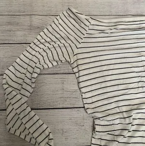 Off The Shoulder Long Sleeve Shirt Size L thumbnail 6