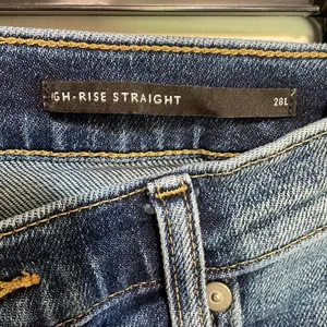 Banana Republic High Rise straight 6/28L thumbnail 3