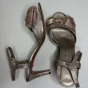 AGL Attilio Giusti Leombruni Women's Metallic Bow Ankle Strap Heels Size‎ 38 thumbnail 12