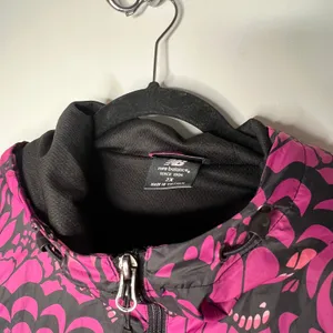 New Balance Butterfly Windbreaker Size 2X NWT thumbnail 7