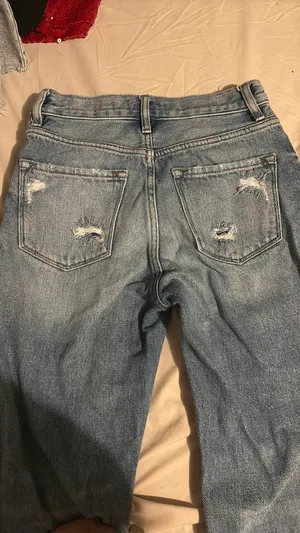 KanCan USA Jeans High-Waisted Straight-Leg Ripped thumbnail 3