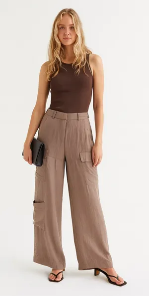 H&M Matte Textured Satin Wide Leg Cargo Pants Flowy taupe sz 2 thumbnail 1