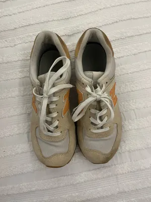 New Balance Shoes thumbnail 2