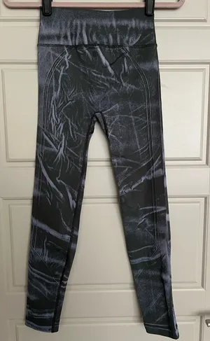 Lululemon Align High-Rise leggings 22”| Diamond Dye Stargaze thumbnail 1
