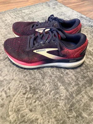 Brooks Women's Ghost 16 Sneaker thumbnail 3