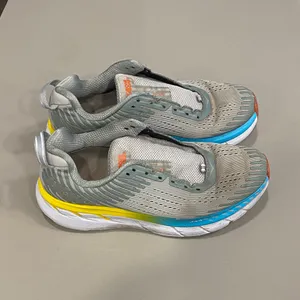 Hoka One One Women's Clifton 5 Grey and Yellow Running Shoes - 9 thumbnail 2