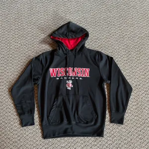 National Collegiate Athletic Association ‼️Wisconsin Badgers Hooded Sweatshirt‼️ thumbnail 1