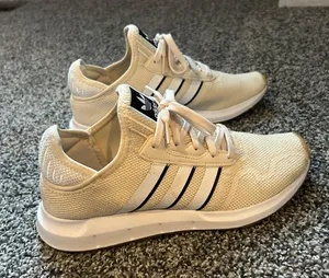 Adidas Swift Run thumbnail 1